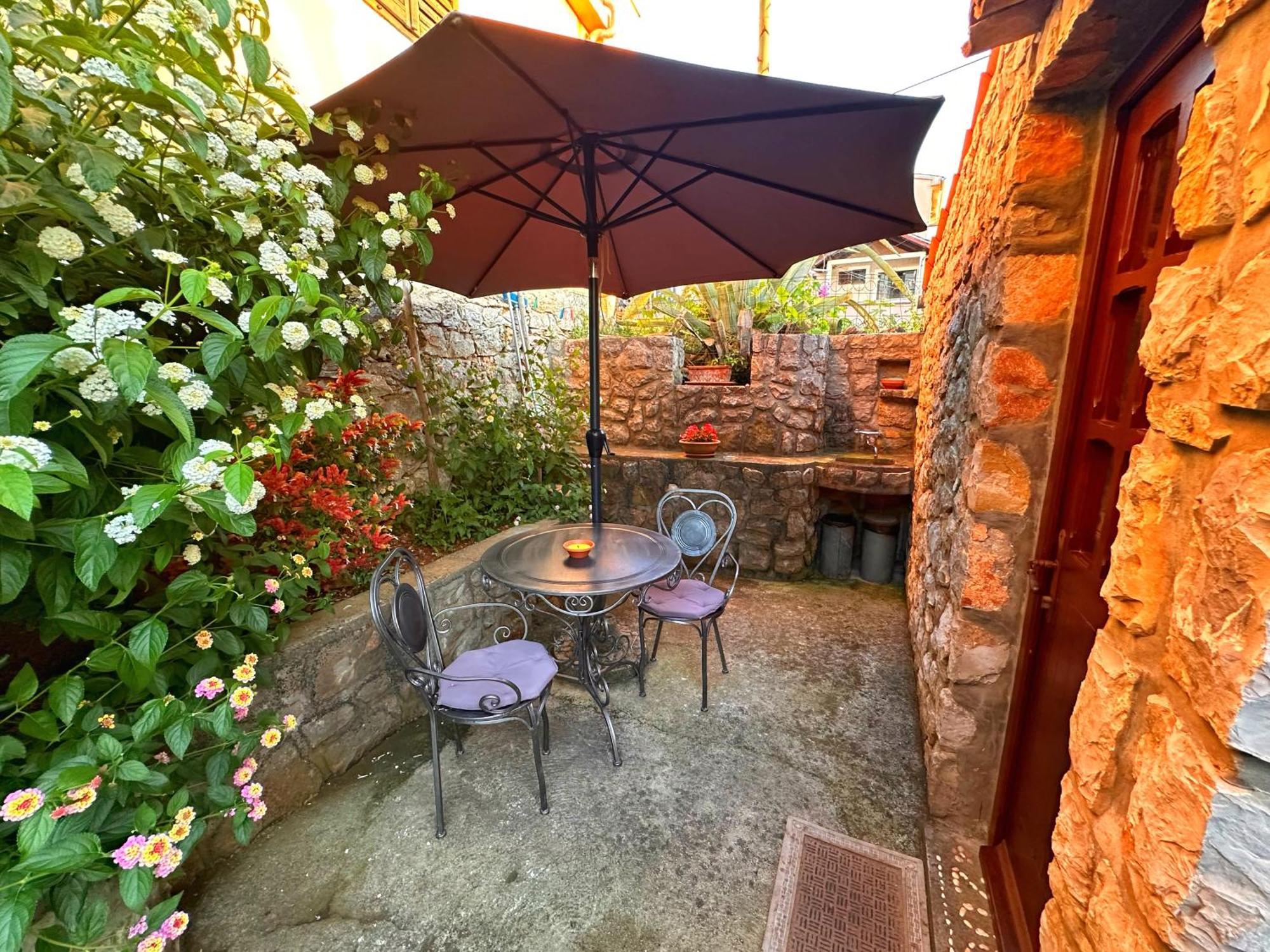 Apartments Cvita Veli Losinj Exterior photo